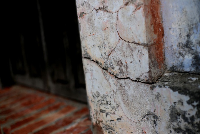 Old house with 120 wooden pillars in Long An - 8