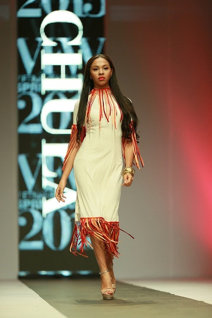 Fashion weeks shows Vietnamese young designers’ potentials - 3
