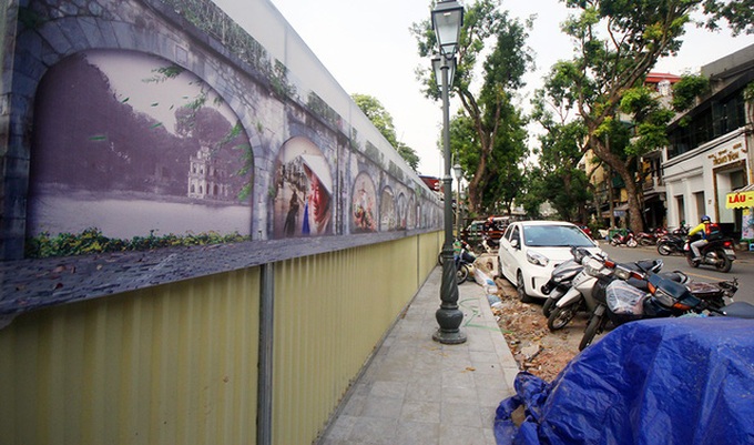 Hanoi viaduct mural project remains unfinished - 7 Hanoi viaduct mural project remains unfinished - 7