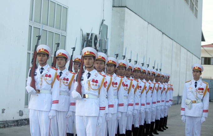 Russian President Putin arrives in Vietnam - 4