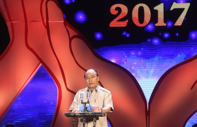 Prime Minister calls for support for the poor - 1