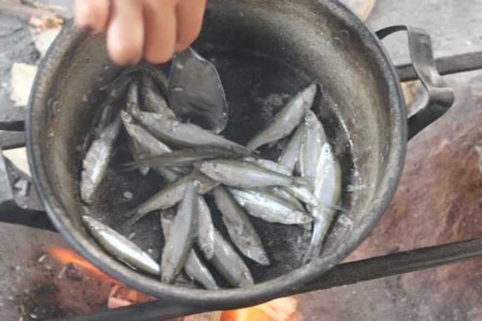 Food shortage troubles remote school - 10