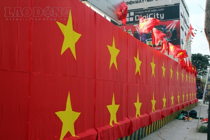 Hanoi turns red to cheer U23 team - 2