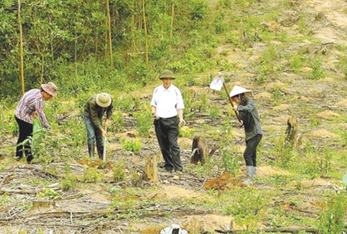 Environment plan creates new jobs - 1 Environment plan creates new jobs - 1