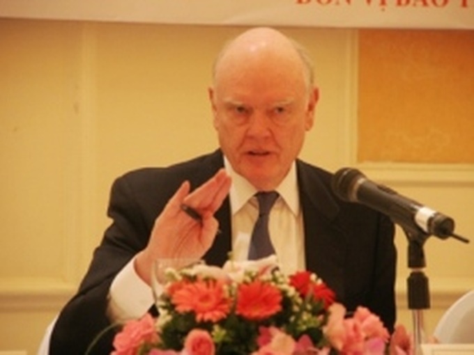 Vietnam to become a prosperous economic region: Pro. John Snow - 1 Vietnam to become a prosperous economic region: Pro. John Snow - 1