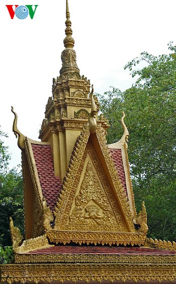 The typical architecture of Khmer pagodas - 7 The typical architecture of Khmer pagodas - 7