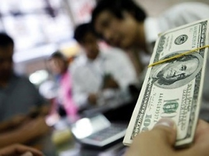 Overseas remittances turn away from real estate - 1