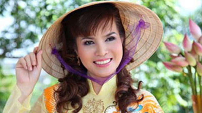 Kim Hong invited to judge Mrs. America - 1