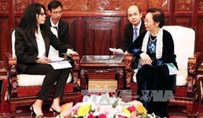 Vietnam treasures ties with France - 1