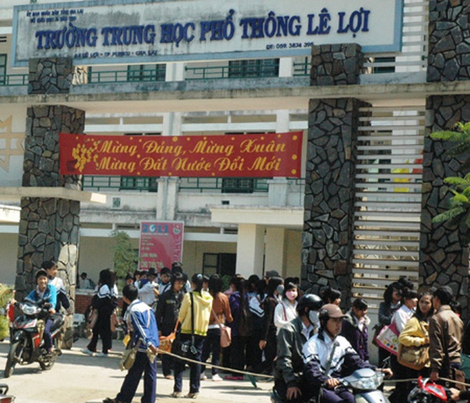 Gia Lai headmistress may be dismissed for gross fraud - 1 Gia Lai headmistress may be dismissed for gross fraud - 1