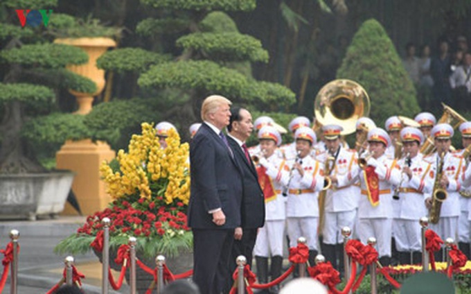 Welcoming ceremony for US President in Hanoi - 1