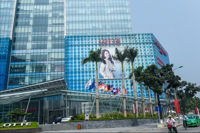 Shopping in-store still dominant in Vietnam - 1 Shopping in-store still dominant in Vietnam - 1