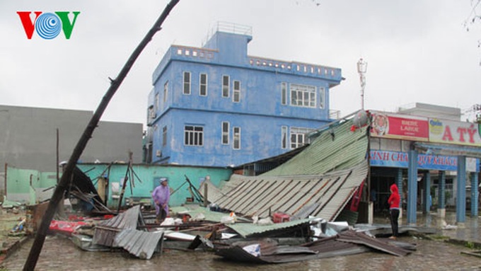 Emergency aid for victims of storm and floods - 1