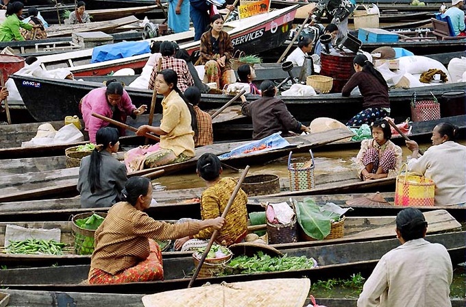 Cai Rang among world’s six busiest floating markets - 16