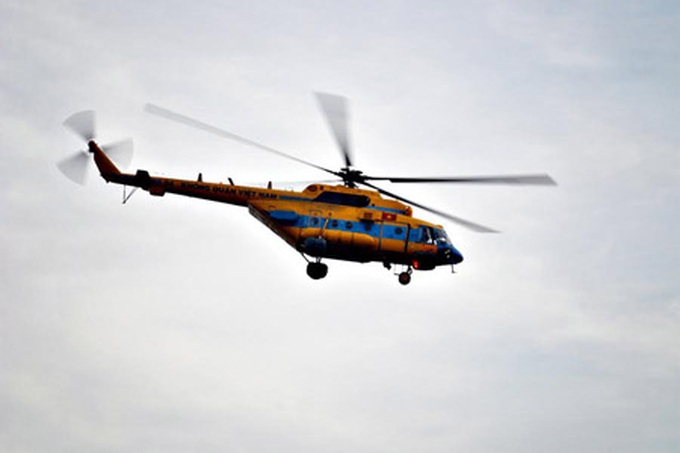 Floating debris may be part of Malaysian Airlines craft - 2 Floating debris may be part of Malaysian Airlines craft - 2