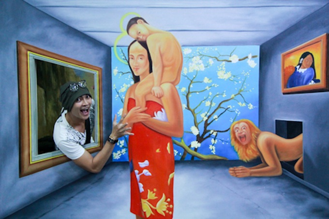 3D trick-of-the-eye picture exhibition opens in Vietnam - 3 3D trick-of-the-eye picture exhibition opens in Vietnam - 3