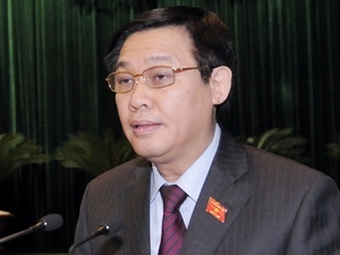 Minister talks measures to solve financial issues - 1