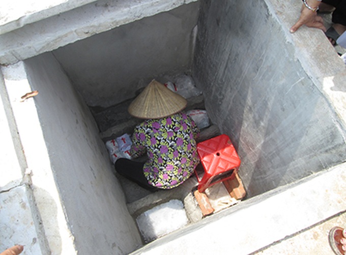 Poor man gives proper burials to aborted fetuses - 2