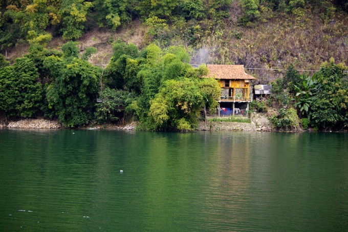 Road to Moc Chau Plateau - 3 Road to Moc Chau Plateau - 3