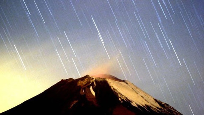 May meteor shower set to light up night sky - 1