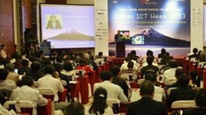 Japan IT Week opens in Hanoi - 1