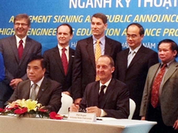 US supports higher technical education - 1 US supports higher technical education - 1