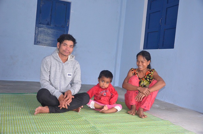 DTiNews readers help build house for poor ethnic minority family - 4 DTiNews readers help build house for poor ethnic minority family - 4