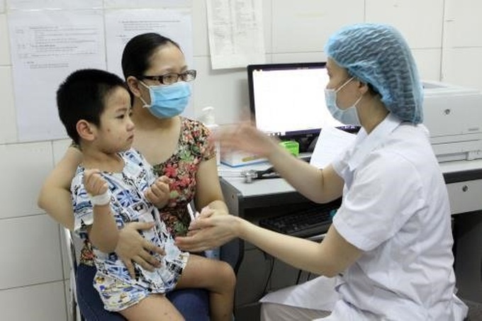 Two reportedly die due to Hanoi heat - 1 Two reportedly die due to Hanoi heat - 1