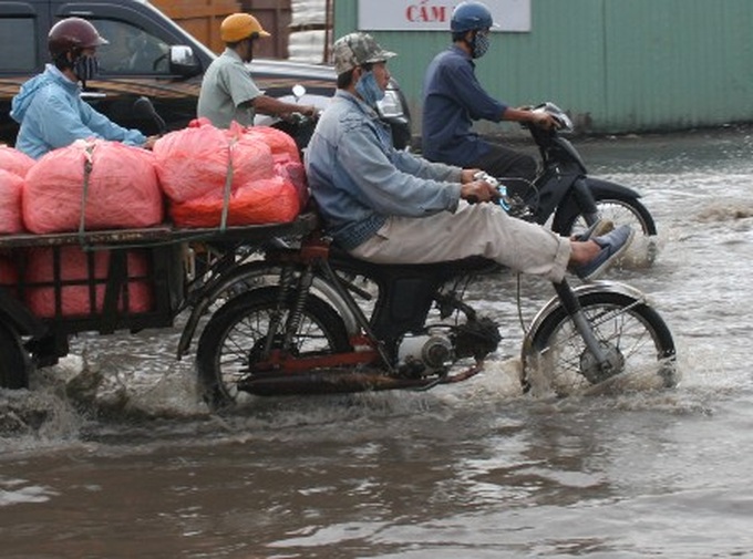 Bangkok’s flood warn off HCMC flood control system - 1 Bangkok’s flood warn off HCMC flood control system - 1