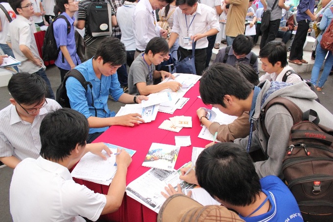 Unemployment continues to rise for university graduates - 1 Unemployment continues to rise for university graduates - 1