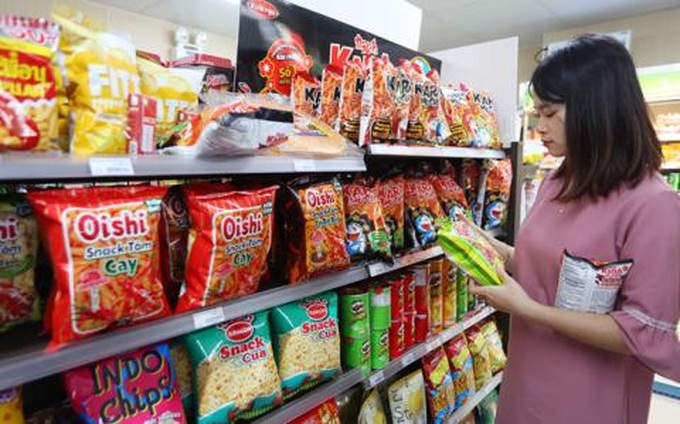 Vietnamese spend USD354m on snacks - 1 Vietnamese spend USD354m on snacks - 1