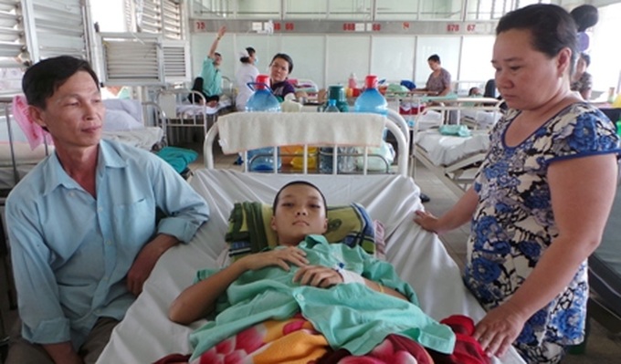 Teenage boy faces early death - 1 Teenage boy faces early death - 1