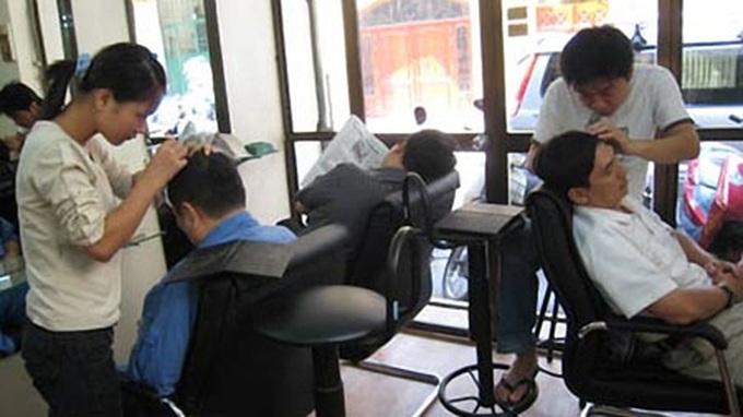 Special services attract customers amid economic difficulties - 1