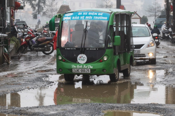 Bumpy rides on Sapa’s bad roads - 1 Bumpy rides on Sapa’s bad roads - 1