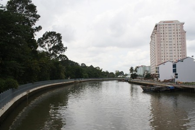 New face for HCM City’s most polluted canal - 3