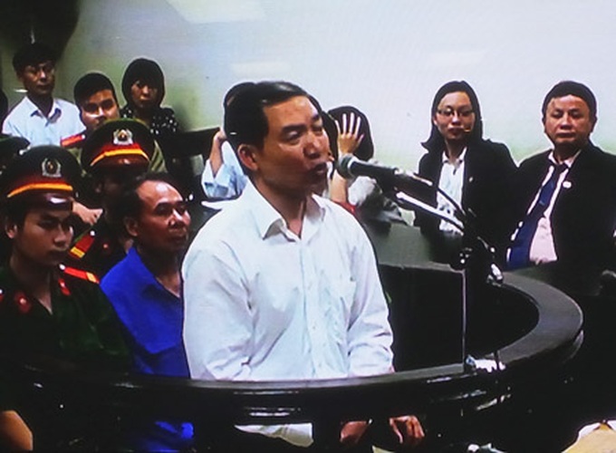 Duong Chi Dung gets paid during two-year imprisonment - 1