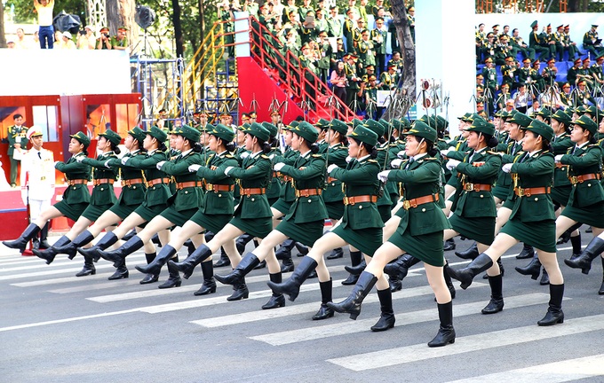 National parade to celebrate Reunification Day in HCM City - 5 National parade to celebrate Reunification Day in HCM City - 5
