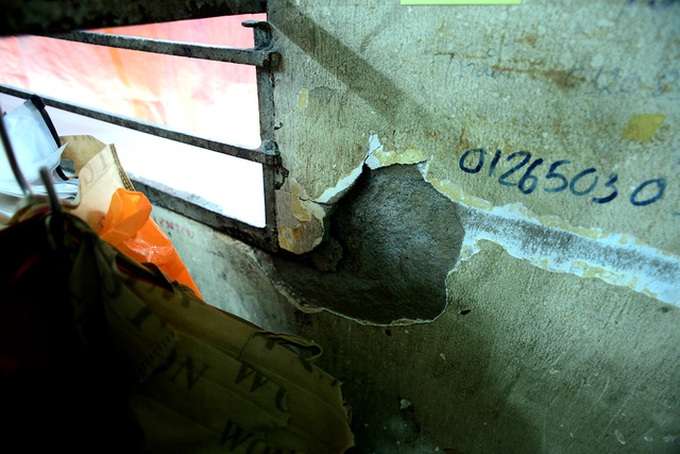 Traders demand repair of old market - 6