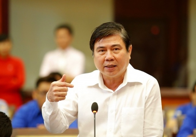 Ho Chi Minh City chief alarmed at business index failures - 1