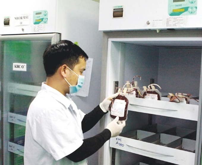 Type A, O blood supply running alarmingly thin - 1