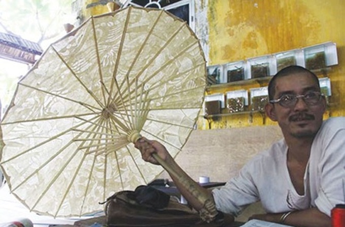 Hue artist crafts new bamboo paper - 1