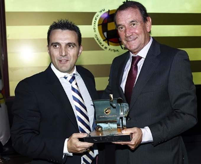 New coach hopes to lift domestic futsal standards - 1