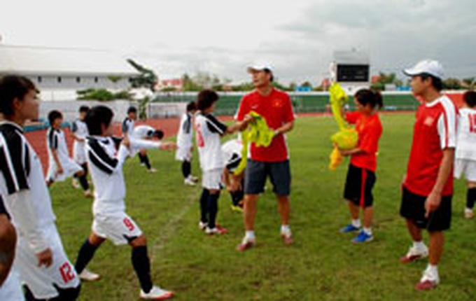 World Cup beckons Vietnamese women - 1