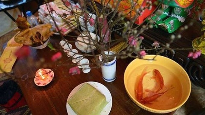 Tet traditions honour Kitchen Gods - 1