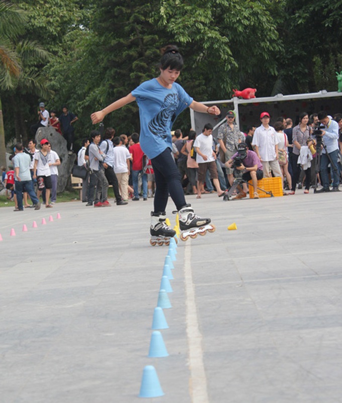 Hanoi youth enjoy urban sports festival - 7 Hanoi youth enjoy urban sports festival - 7