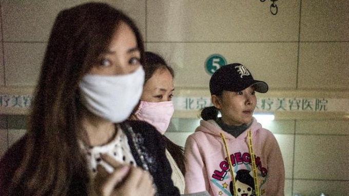 Chinese cosmetic tourists reap regret in South Korea - 1