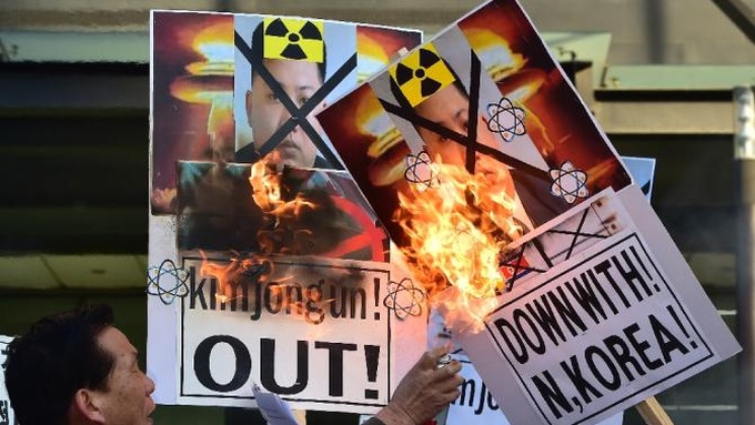 US warns China no 'business as usual' with North Korea - 1