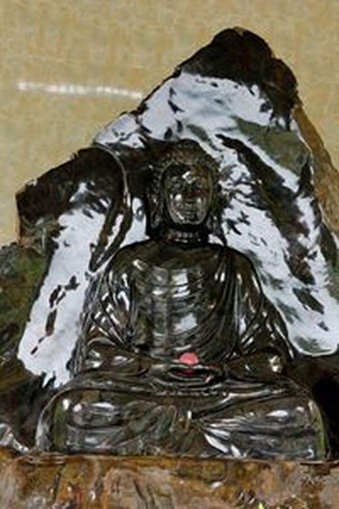 Biggest sapphire Buddha statue inaugurated in Vinh Phuc - 1 Biggest sapphire Buddha statue inaugurated in Vinh Phuc - 1