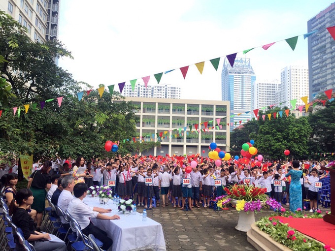22 million pupils enter new school year - 1 22 million pupils enter new school year - 1