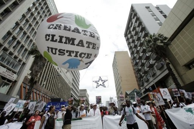 Climate talks bust-up feared despite dire warnings - 1